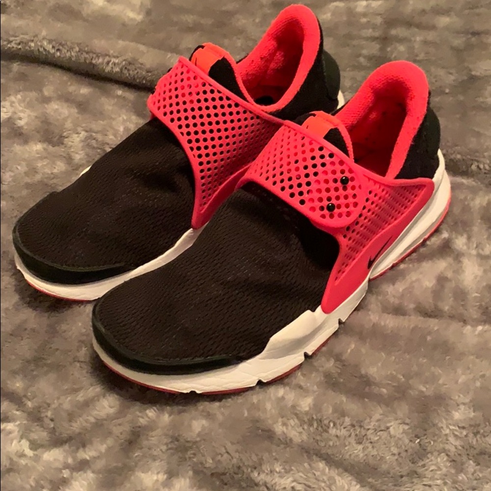 Nike Sock Dart